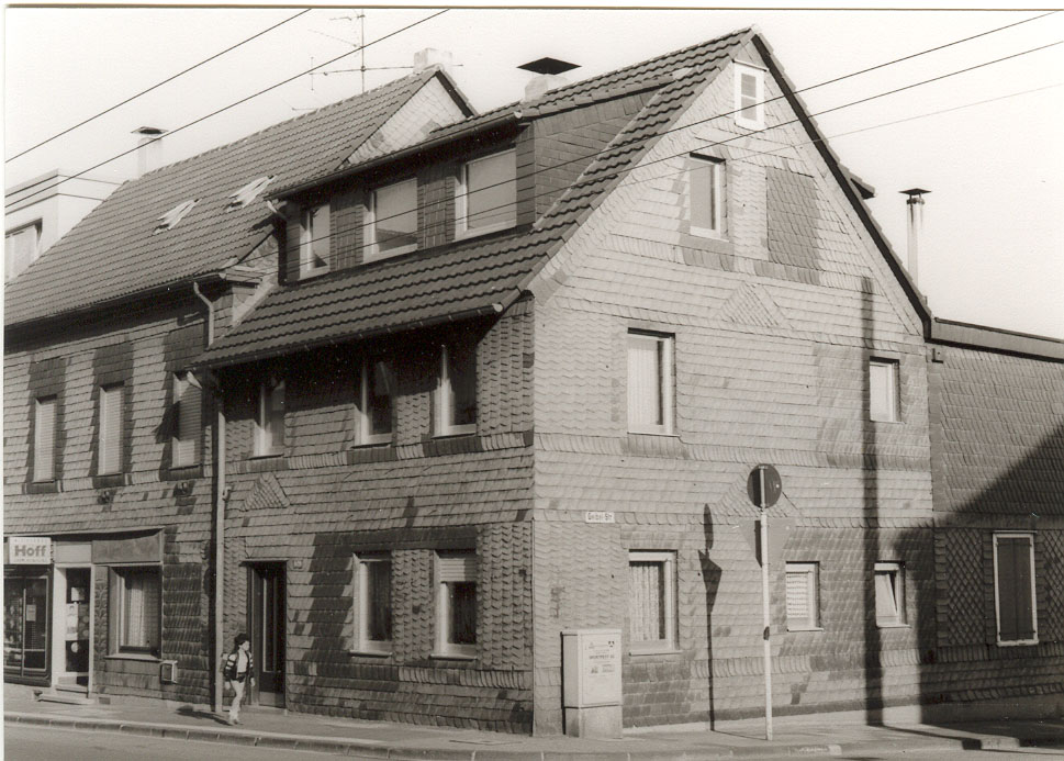 Hausfront 1979